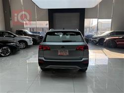 فولكسفاغن تاوس